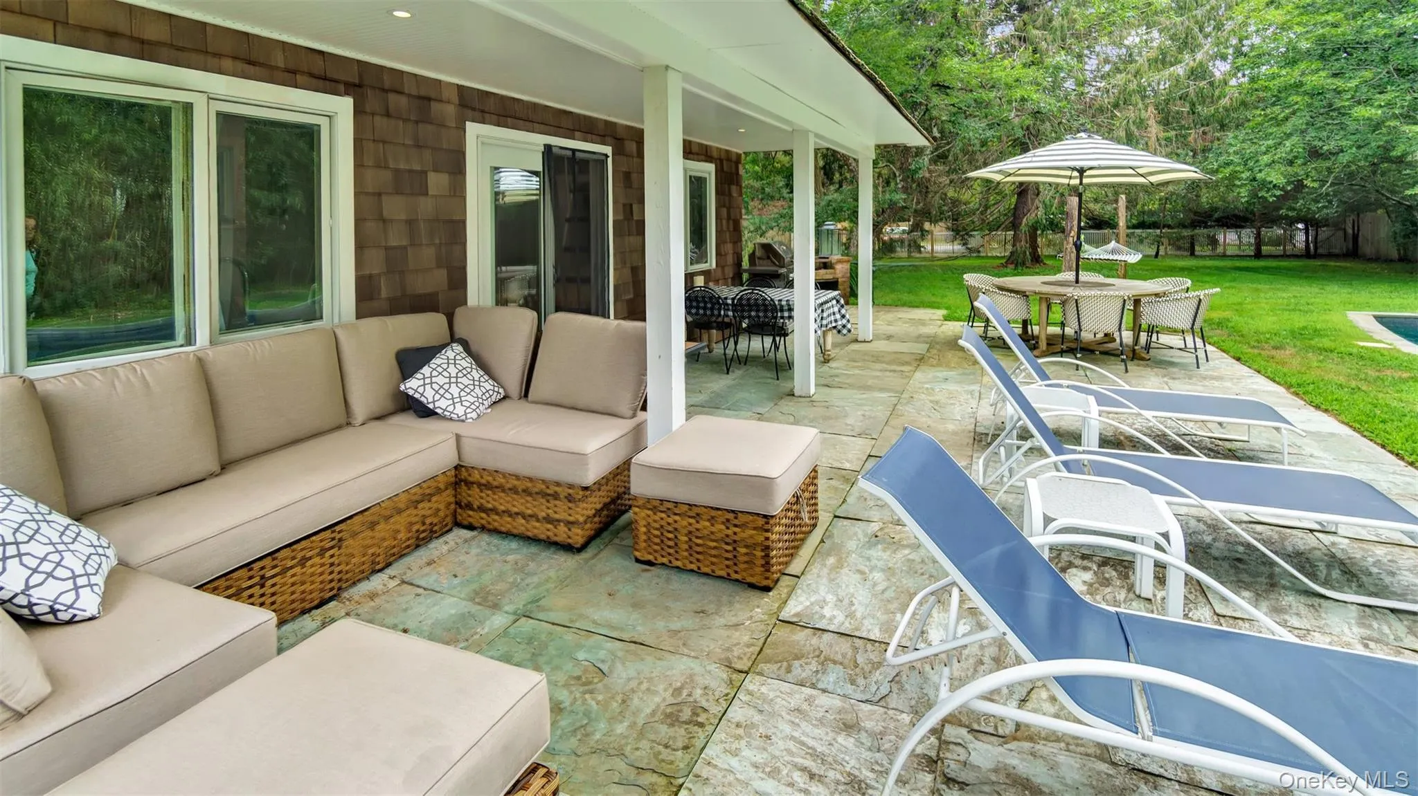 9 Ocame Avenue, Southampton, NY, 4 Bedrooms Bedrooms, 7 Rooms Rooms,3 BathroomsBathrooms,Residential Lease,Idx,Ocame,0,937682 9 Ocame Avenue, Southampton, NY, 4 Bedrooms Bedrooms, 7 Rooms Rooms,3 BathroomsBathrooms,Residential Lease,Idx,Ocame,0,937682