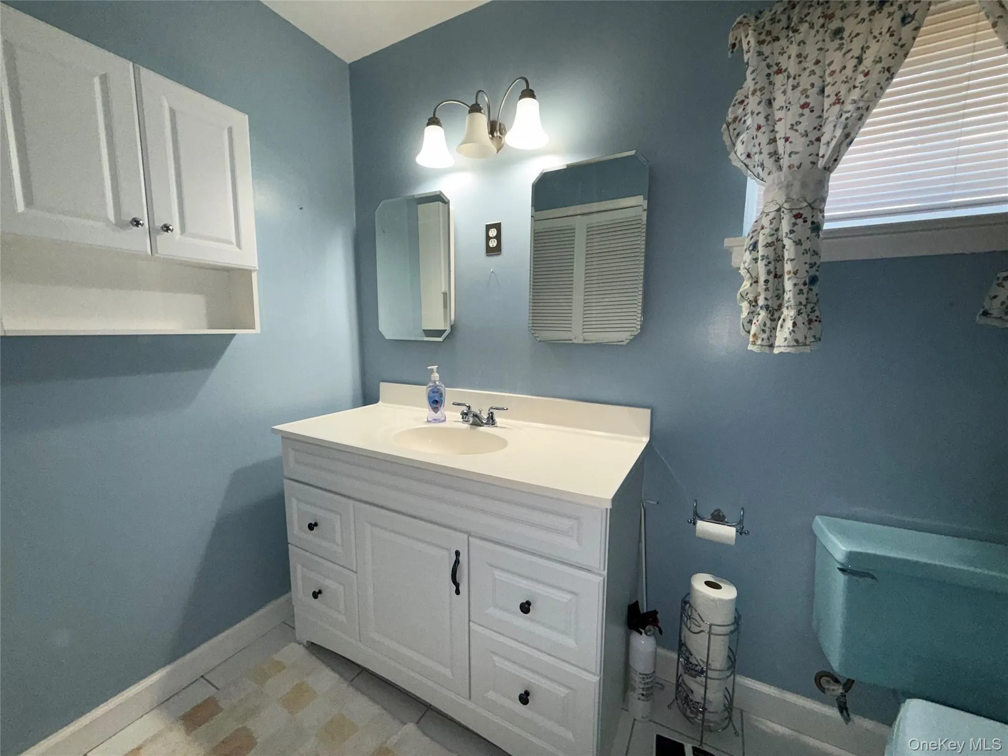 15 Sherry Lane, Smithtown, NY, 4 Bedrooms Bedrooms, 8 Rooms Rooms,2 BathroomsBathrooms,Residential Lease,For Rent,Sherry,0,937710 15 Sherry Lane, Smithtown, NY, 4 Bedrooms Bedrooms, 8 Rooms Rooms,2 BathroomsBathrooms,Residential Lease,For Rent,Sherry,0,937710