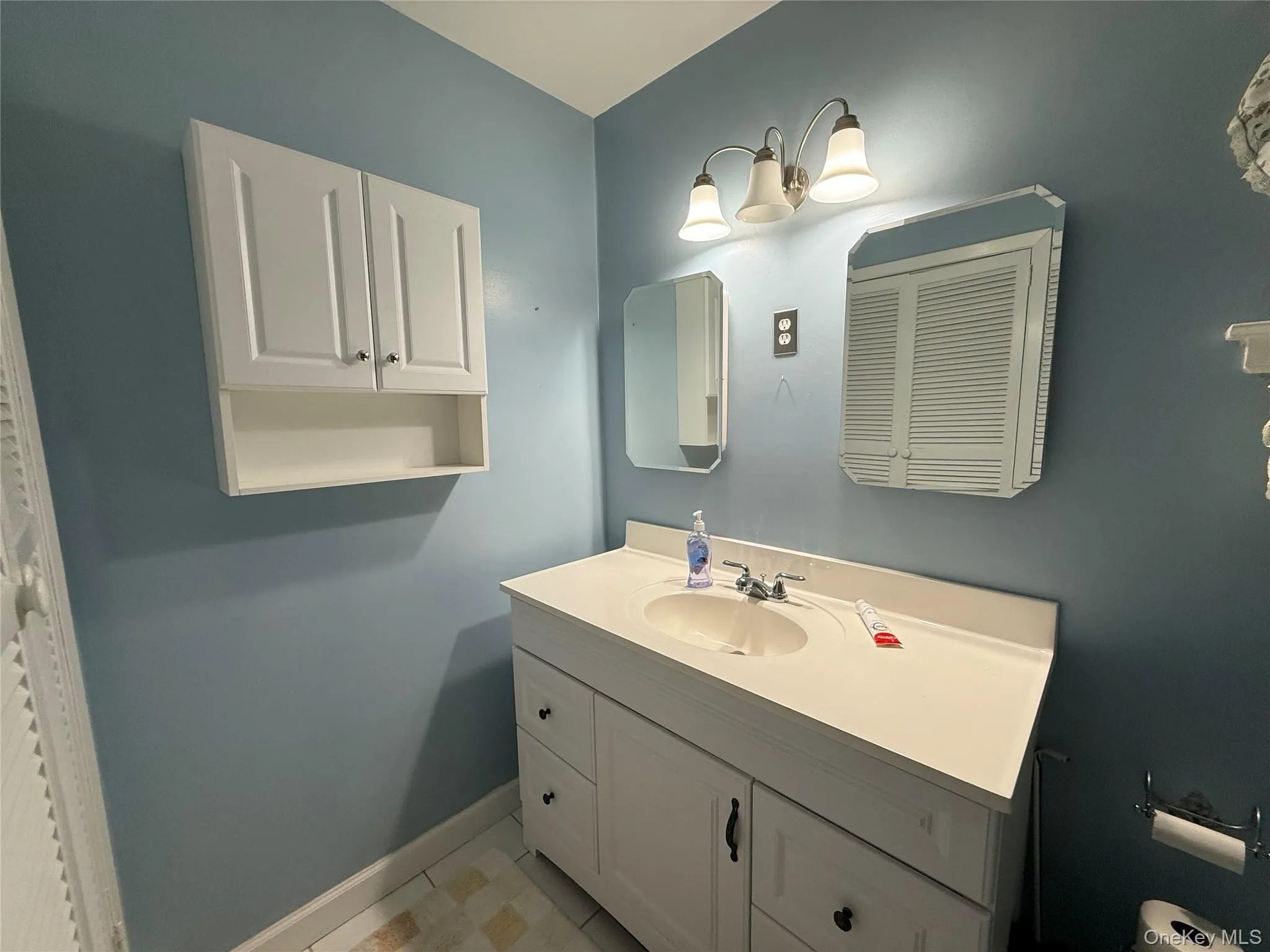 15 Sherry Lane, Smithtown, NY, 4 Bedrooms Bedrooms, 8 Rooms Rooms,2 BathroomsBathrooms,Residential Lease,Idx,Sherry,0,937710 15 Sherry Lane, Smithtown, NY, 4 Bedrooms Bedrooms, 8 Rooms Rooms,2 BathroomsBathrooms,Residential Lease,Idx,Sherry,0,937710