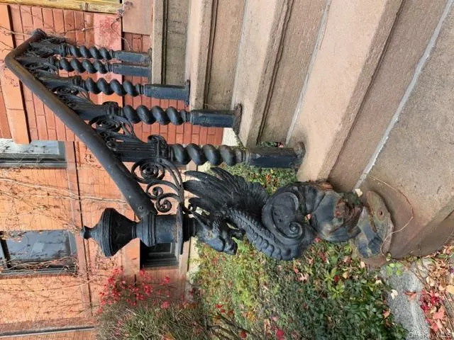 Elaborate Iron Work Elaborate Iron Work
