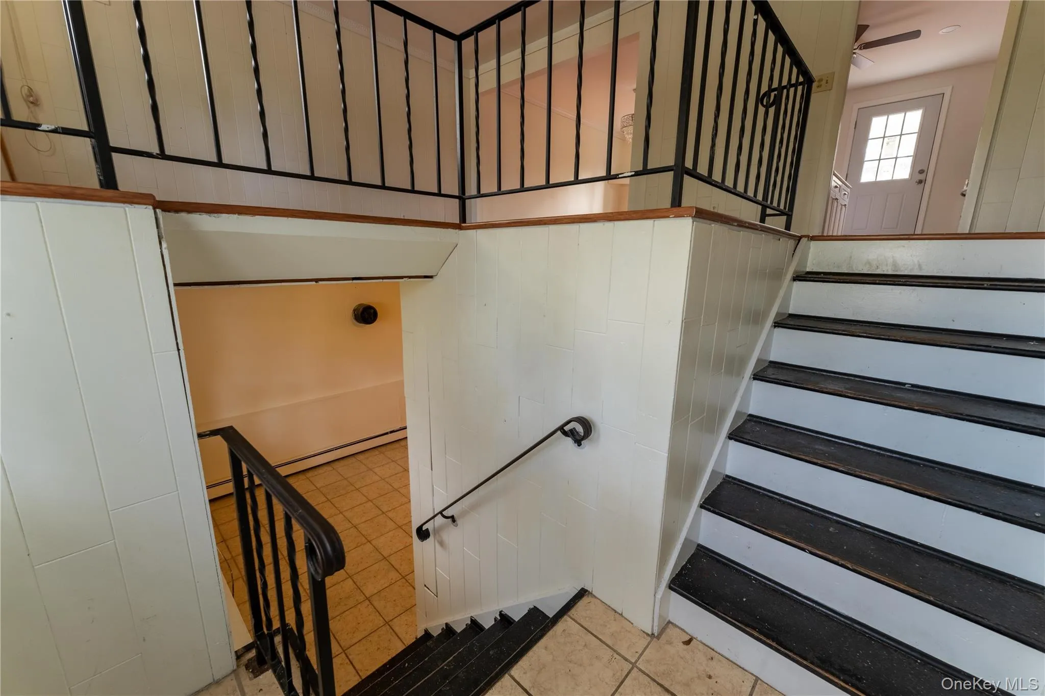 Stairway with ceiling fan Stairway with ceiling fan