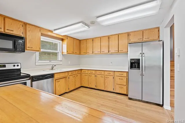 Kitchen main level Kitchen main level