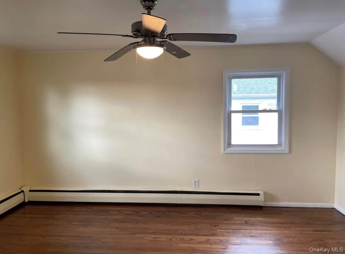 32 Winding Road, Oyster Bay, NY, 1 Bedroom Bedrooms, 3 Rooms Rooms,1 BathroomBathrooms,Residential Lease,Idx,Winding,0,938053 32 Winding Road, Oyster Bay, NY, 1 Bedroom Bedrooms, 3 Rooms Rooms,1 BathroomBathrooms,Residential Lease,Idx,Winding,0,938053
