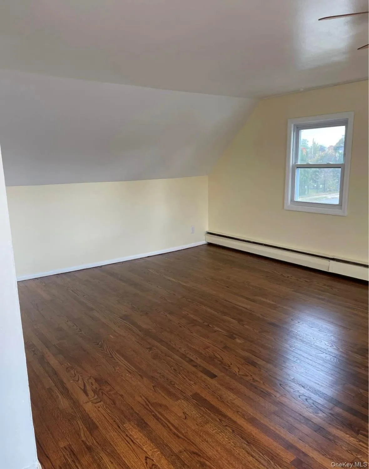 32 Winding Road, Oyster Bay, NY, 1 Bedroom Bedrooms, 3 Rooms Rooms,1 BathroomBathrooms,Residential Lease,Idx,Winding,0,938053 32 Winding Road, Oyster Bay, NY, 1 Bedroom Bedrooms, 3 Rooms Rooms,1 BathroomBathrooms,Residential Lease,Idx,Winding,0,938053