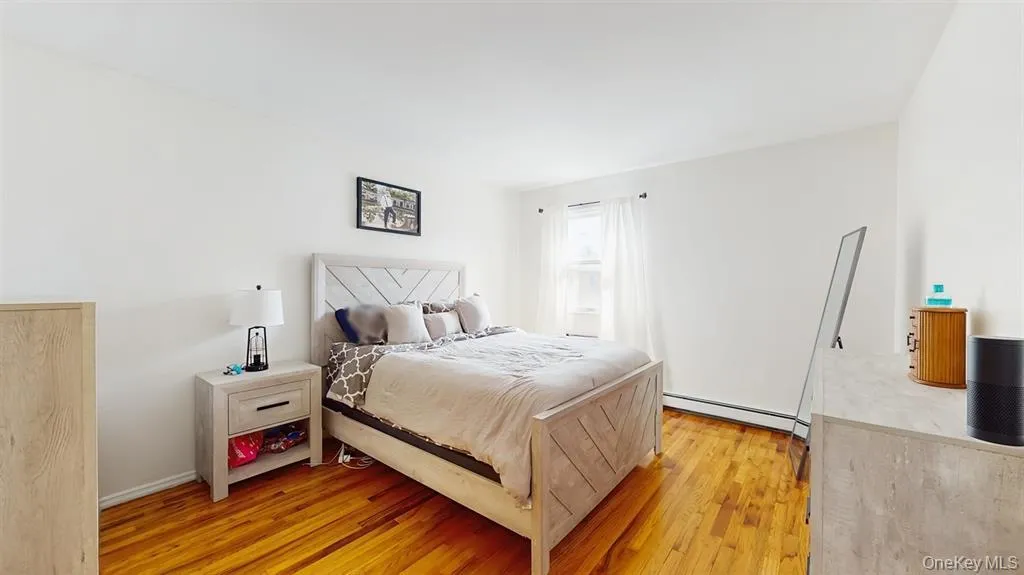 156-40 76th Street, New York, NY, 3 Bedrooms Bedrooms, 6 Rooms Rooms,2 BathroomsBathrooms,Residential Lease,Idx,76th,0,938112 156-40 76th Street, New York, NY, 3 Bedrooms Bedrooms, 6 Rooms Rooms,2 BathroomsBathrooms,Residential Lease,Idx,76th,0,938112