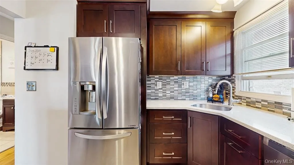 156-40 76th Street, New York, NY, 3 Bedrooms Bedrooms, 6 Rooms Rooms,2 BathroomsBathrooms,Residential Lease,Idx,76th,0,938112 156-40 76th Street, New York, NY, 3 Bedrooms Bedrooms, 6 Rooms Rooms,2 BathroomsBathrooms,Residential Lease,Idx,76th,0,938112