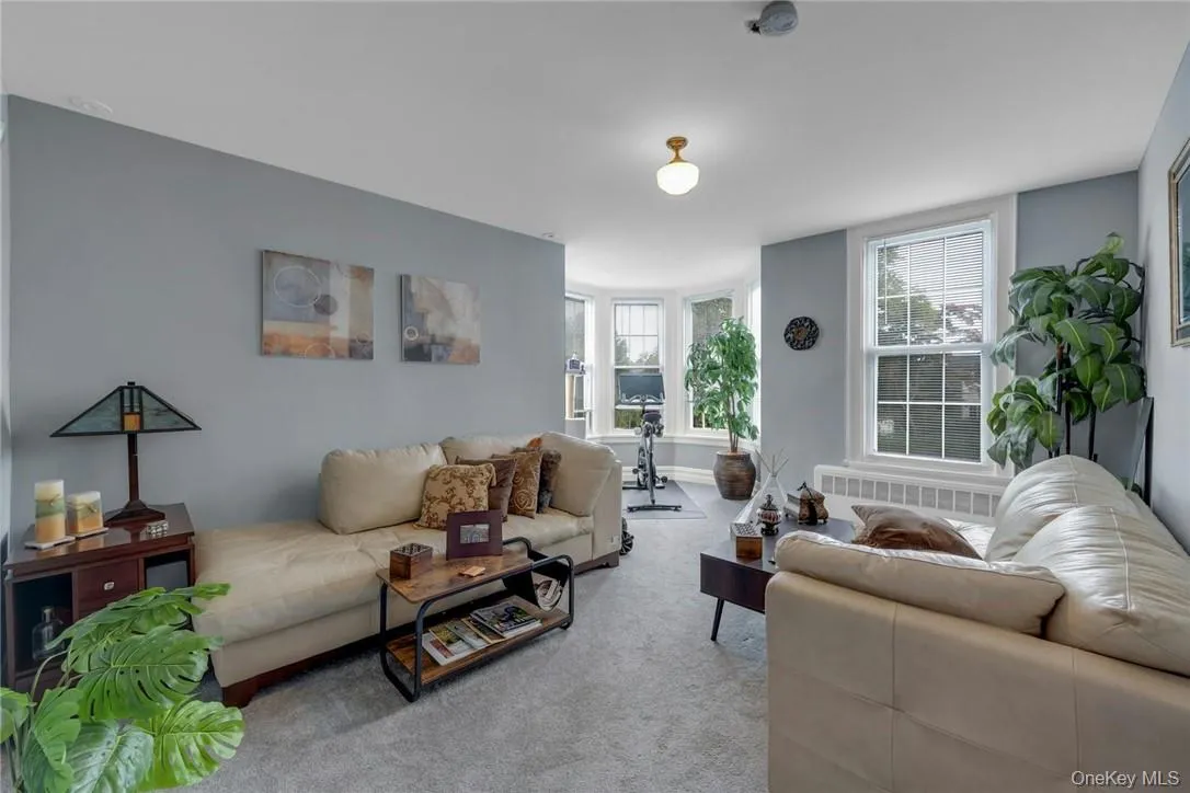 62 Grand Boulevard, Eastchester, NY, 4 Bedrooms Bedrooms, 7 Rooms Rooms,3 BathroomsBathrooms,Residential Lease,Idx,Grand,0,938131 62 Grand Boulevard, Eastchester, NY, 4 Bedrooms Bedrooms, 7 Rooms Rooms,3 BathroomsBathrooms,Residential Lease,Idx,Grand,0,938131