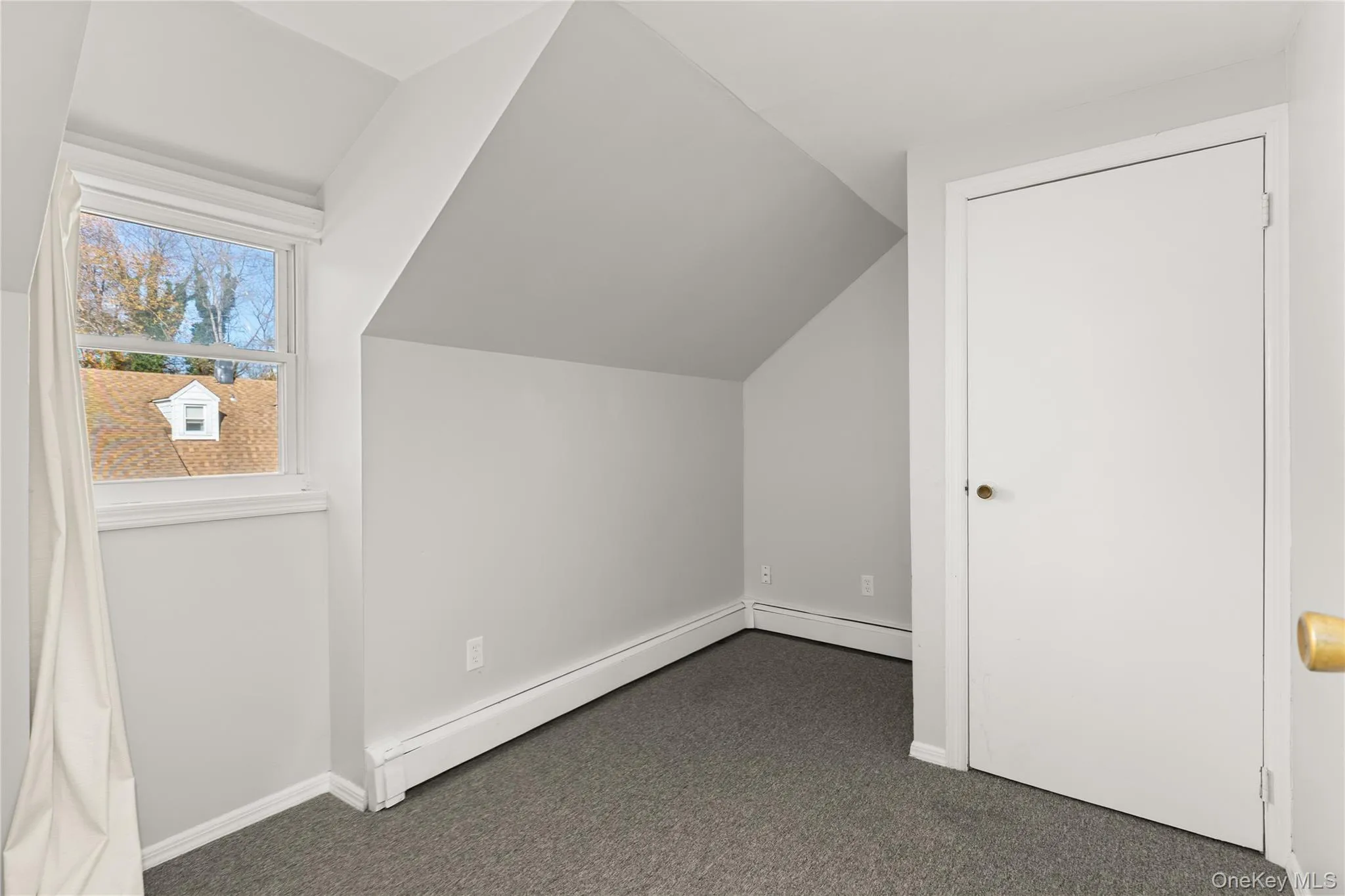 174 Mills Pond Road, Smithtown, NY, 2 Bedrooms Bedrooms, 4 Rooms Rooms,1 BathroomBathrooms,Residential Lease,Idx,Mills Pond,0,938133 174 Mills Pond Road, Smithtown, NY, 2 Bedrooms Bedrooms, 4 Rooms Rooms,1 BathroomBathrooms,Residential Lease,Idx,Mills Pond,0,938133