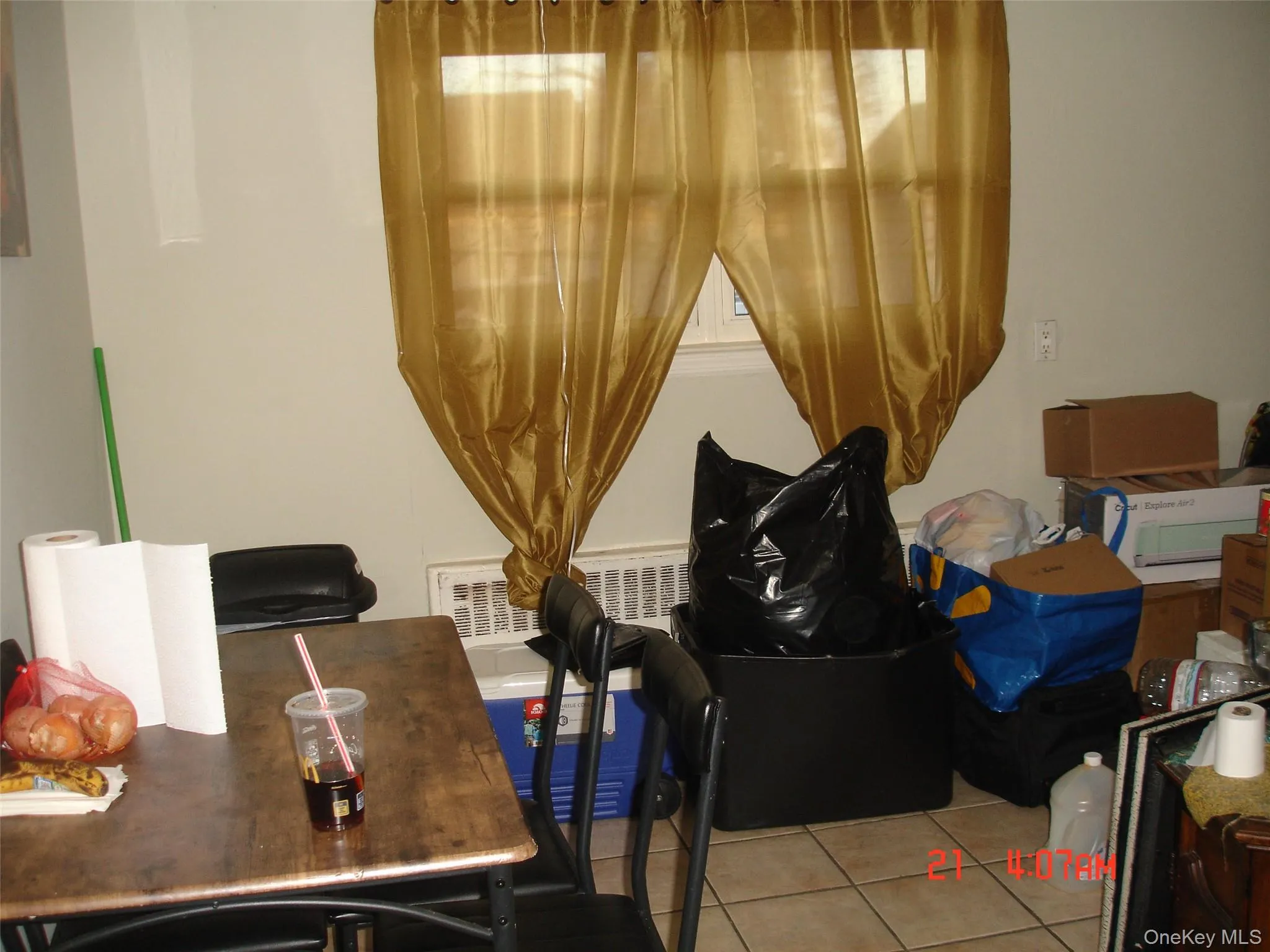 light tile patterned flooring light tile patterned flooring