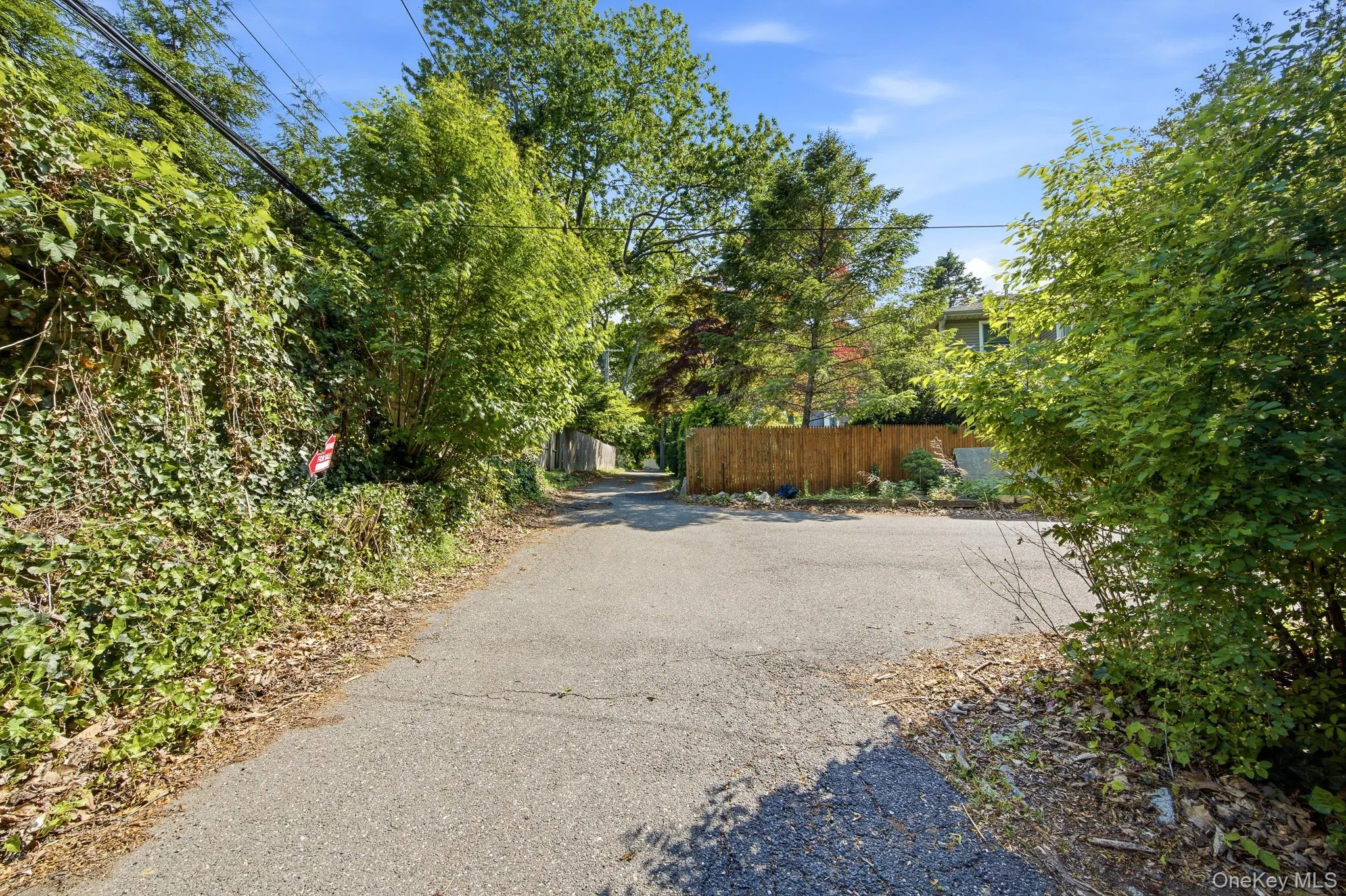 10 Woodland Lane, Huntington, NY, 3 Bedrooms Bedrooms, 8 Rooms Rooms,2 BathroomsBathrooms,Residential Sale,For Rent,Woodland,0,938221 10 Woodland Lane, Huntington, NY, 3 Bedrooms Bedrooms, 8 Rooms Rooms,2 BathroomsBathrooms,Residential Sale,For Rent,Woodland,0,938221