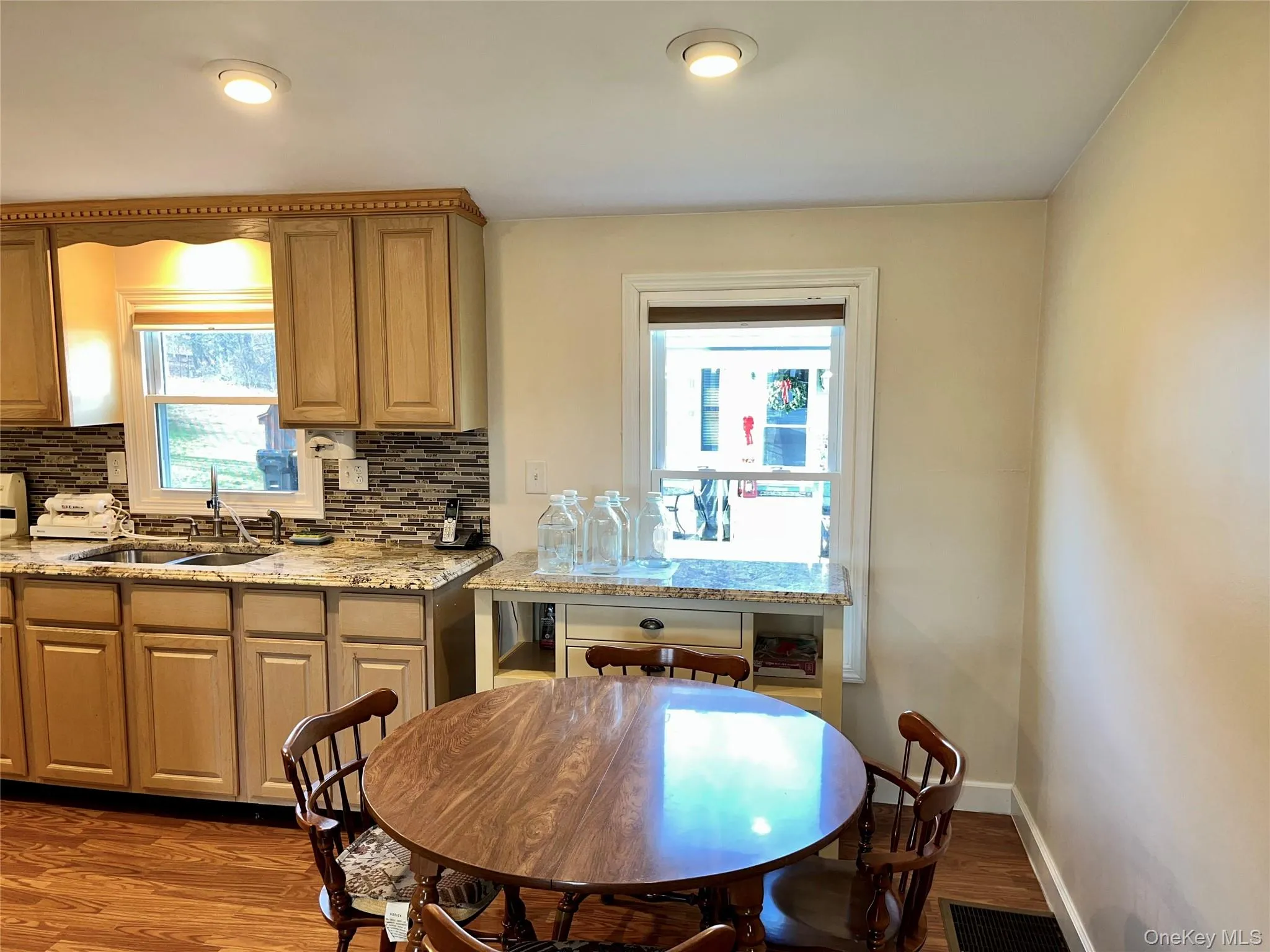 529 5th Ave, Middletown, NY, 3 Bedrooms Bedrooms, 7 Rooms Rooms,2 BathroomsBathrooms,Residential Sale,For Rent,5th Ave,0,938236 529 5th Ave, Middletown, NY, 3 Bedrooms Bedrooms, 7 Rooms Rooms,2 BathroomsBathrooms,Residential Sale,For Rent,5th Ave,0,938236