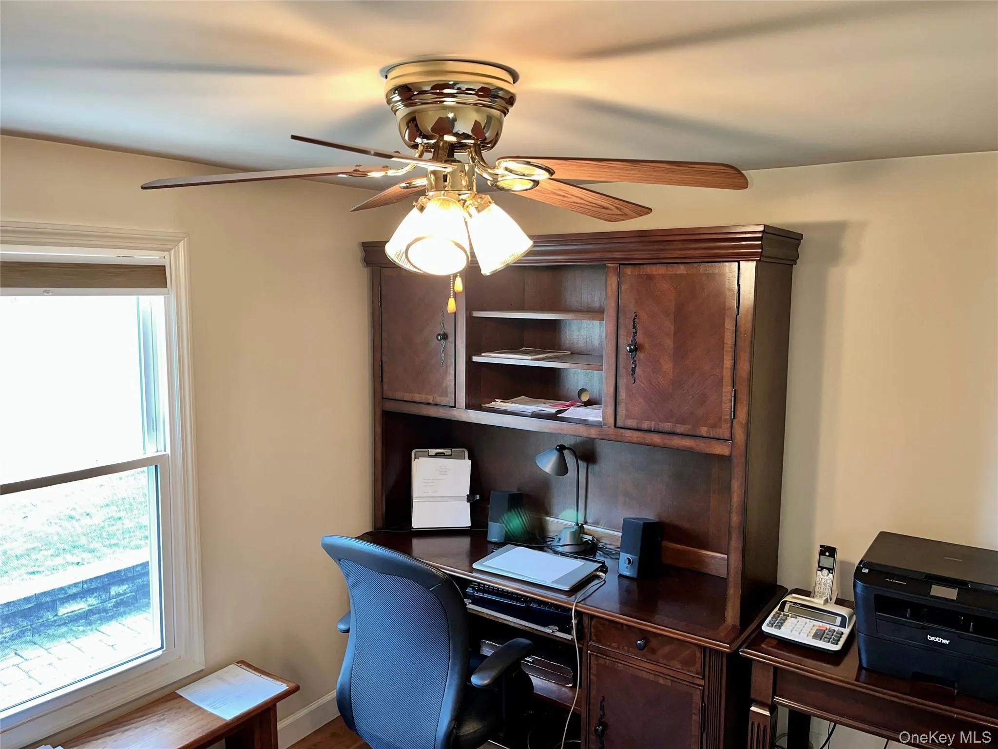 11 - Second bedroom with ceiling fan 11 - Second bedroom with ceiling fan