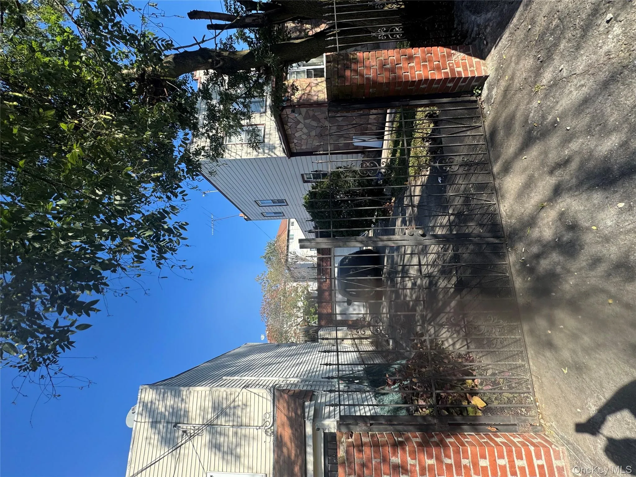 665 Varkens Hook Road, New York, NY, 3 Bedrooms Bedrooms, 9 Rooms Rooms,3 BathroomsBathrooms,Residential Sale,For Rent,Varkens Hook,0,938244 665 Varkens Hook Road, New York, NY, 3 Bedrooms Bedrooms, 9 Rooms Rooms,3 BathroomsBathrooms,Residential Sale,For Rent,Varkens Hook,0,938244