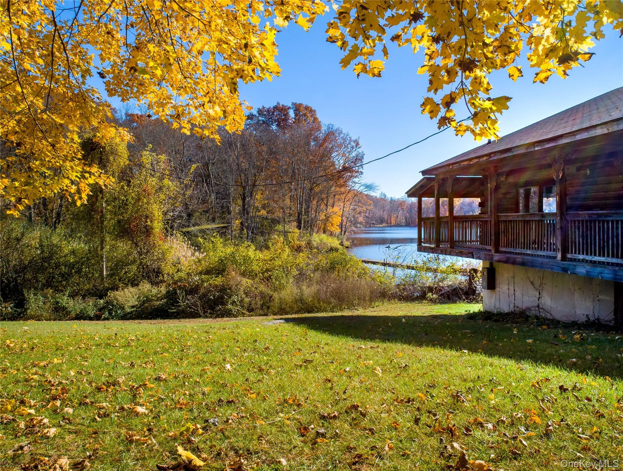 Side of the lakefront lodge. Side of the lakefront lodge.