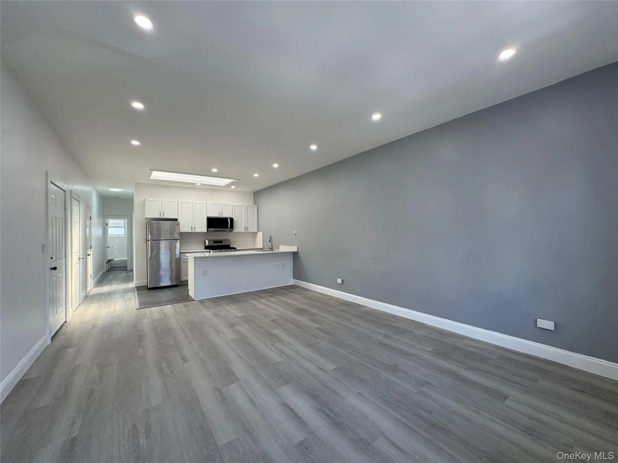 209-211 Main Street, Oyster Bay, NY, 2 Bedrooms Bedrooms, 4 Rooms Rooms,1 BathroomBathrooms,Residential Lease,Idx,Main,0,938354 209-211 Main Street, Oyster Bay, NY, 2 Bedrooms Bedrooms, 4 Rooms Rooms,1 BathroomBathrooms,Residential Lease,Idx,Main,0,938354