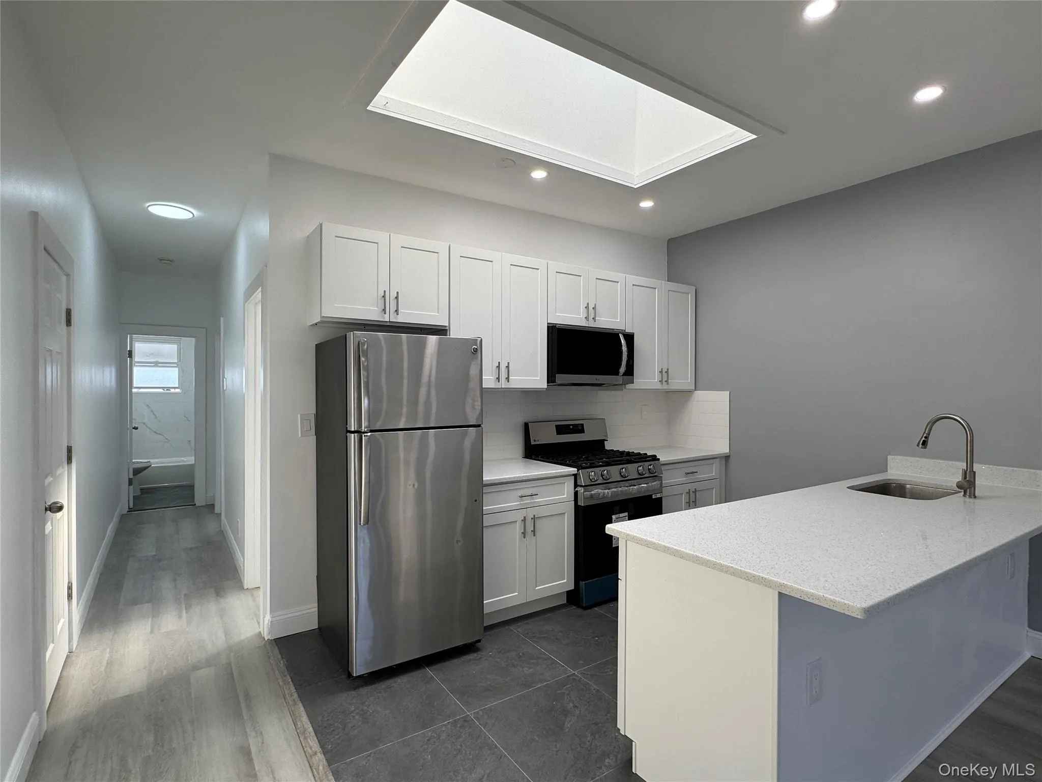 209-211 Main Street, Oyster Bay, NY, 2 Bedrooms Bedrooms, 4 Rooms Rooms,1 BathroomBathrooms,Residential Lease,Idx,Main,0,938354 209-211 Main Street, Oyster Bay, NY, 2 Bedrooms Bedrooms, 4 Rooms Rooms,1 BathroomBathrooms,Residential Lease,Idx,Main,0,938354