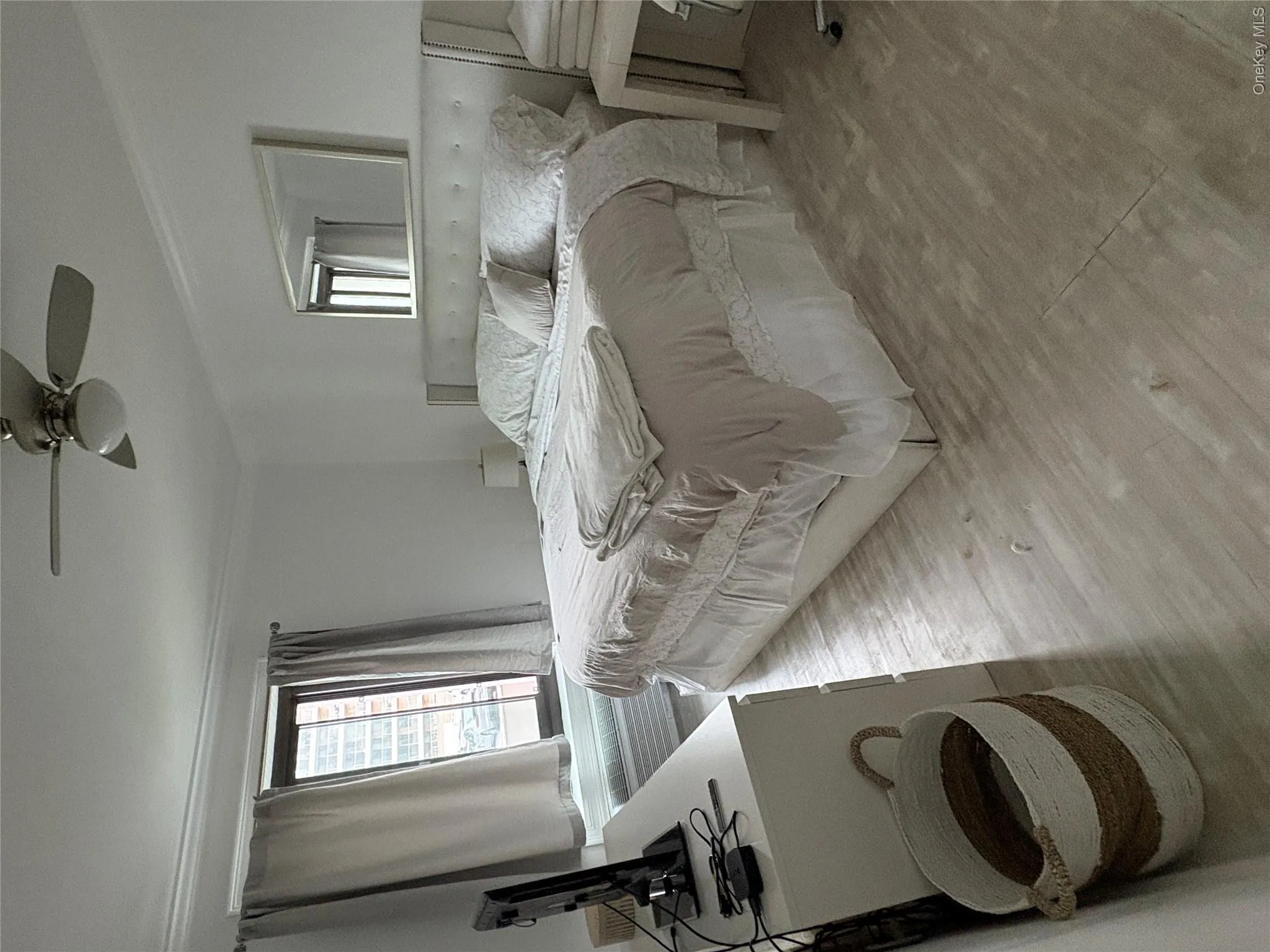 100 Broadway, Long Beach, NY, 2 Bedrooms Bedrooms, 5 Rooms Rooms,2 BathroomsBathrooms,Residential Lease,For Rent,Broadway,0,938361 100 Broadway, Long Beach, NY, 2 Bedrooms Bedrooms, 5 Rooms Rooms,2 BathroomsBathrooms,Residential Lease,For Rent,Broadway,0,938361
