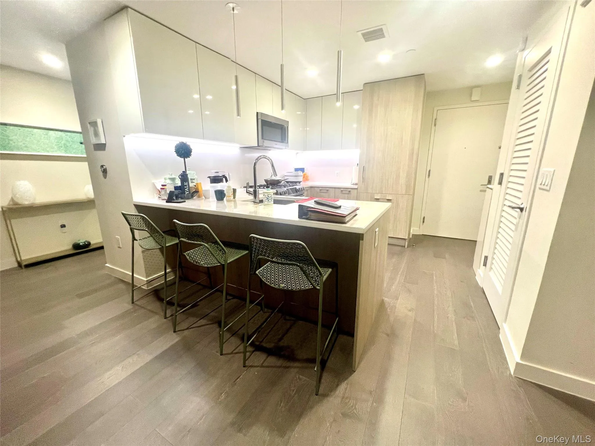 131-03 40 road, New York, NY, 1 Bedroom Bedrooms, 4 Rooms Rooms,1 BathroomBathrooms,Residential Lease,Idx,40 road,0,938492 131-03 40 road, New York, NY, 1 Bedroom Bedrooms, 4 Rooms Rooms,1 BathroomBathrooms,Residential Lease,Idx,40 road,0,938492