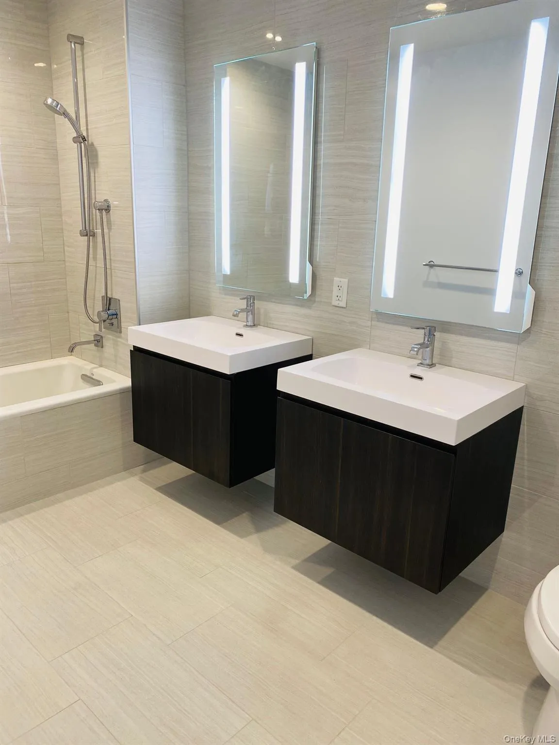 131-03 40 road, New York, NY, 1 Bedroom Bedrooms, 4 Rooms Rooms,1 BathroomBathrooms,Residential Lease,Idx,40 road,0,938492 131-03 40 road, New York, NY, 1 Bedroom Bedrooms, 4 Rooms Rooms,1 BathroomBathrooms,Residential Lease,Idx,40 road,0,938492