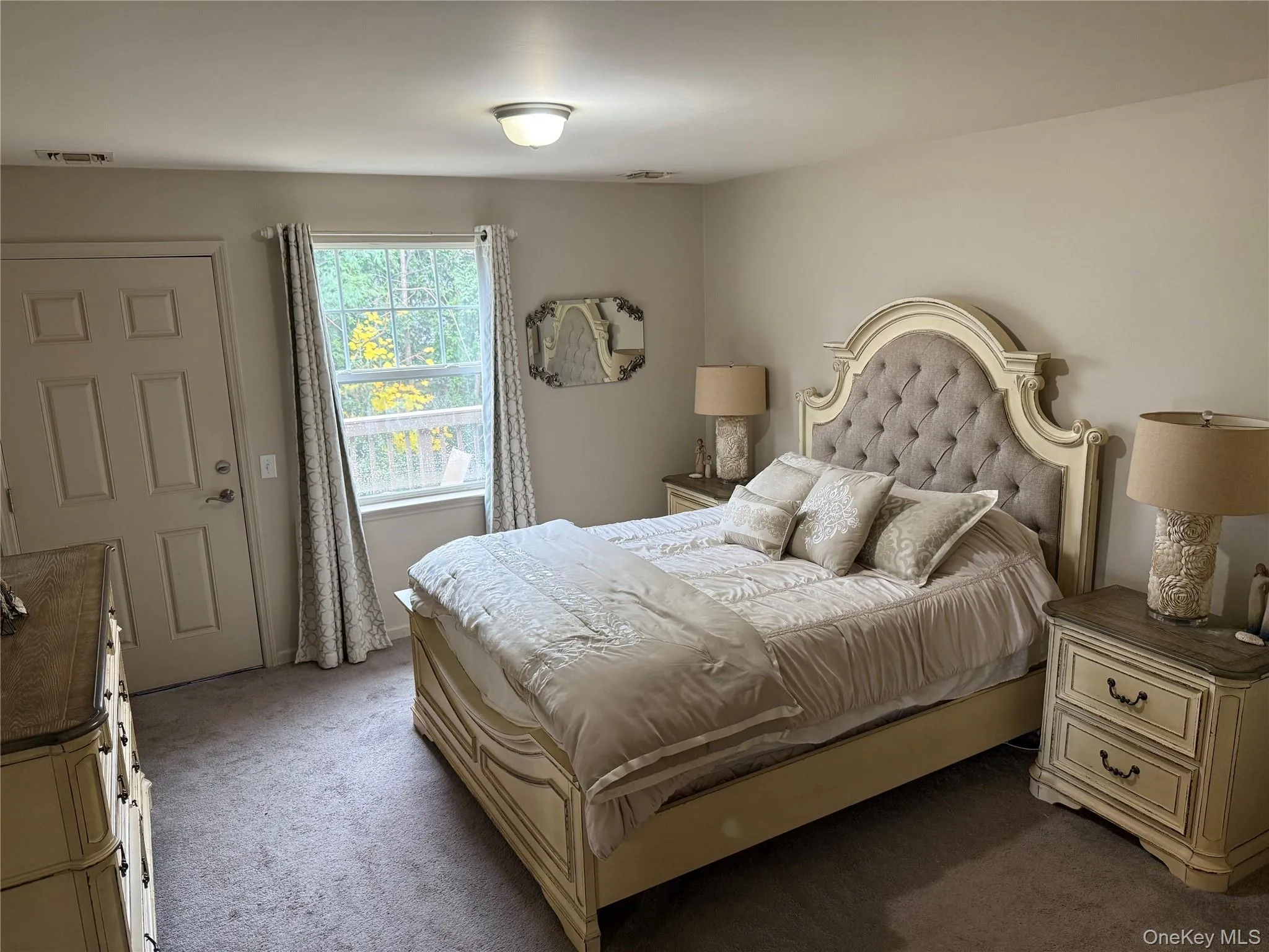 Master Bedroom. Master Bedroom.