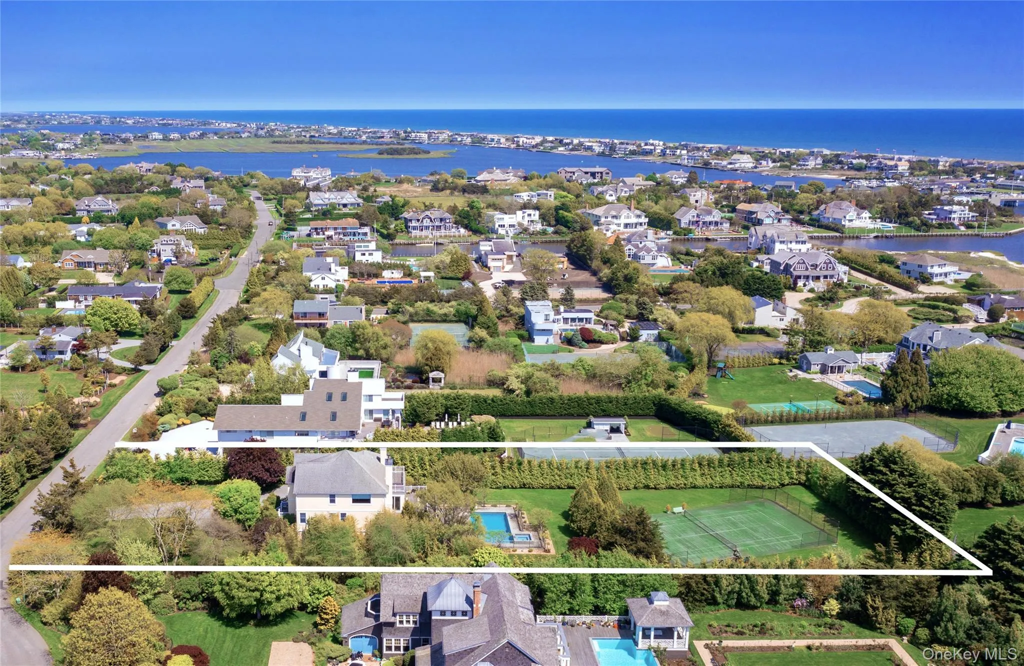 7 Stillwaters Lane, Southampton, NY, 6 Bedrooms Bedrooms, 12 Rooms Rooms,4 BathroomsBathrooms,Residential Lease,Idx,Stillwaters,0,938503 7 Stillwaters Lane, Southampton, NY, 6 Bedrooms Bedrooms, 12 Rooms Rooms,4 BathroomsBathrooms,Residential Lease,Idx,Stillwaters,0,938503