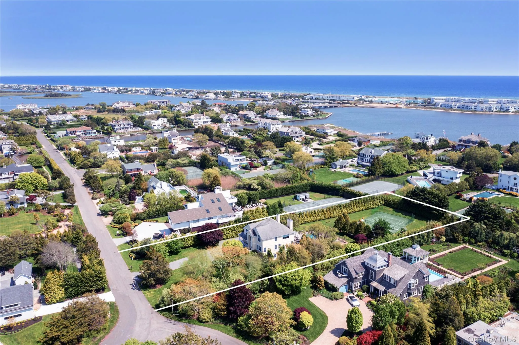 7 Stillwaters Lane, Southampton, NY, 6 Bedrooms Bedrooms, 12 Rooms Rooms,4 BathroomsBathrooms,Residential Lease,Idx,Stillwaters,0,938503 7 Stillwaters Lane, Southampton, NY, 6 Bedrooms Bedrooms, 12 Rooms Rooms,4 BathroomsBathrooms,Residential Lease,Idx,Stillwaters,0,938503