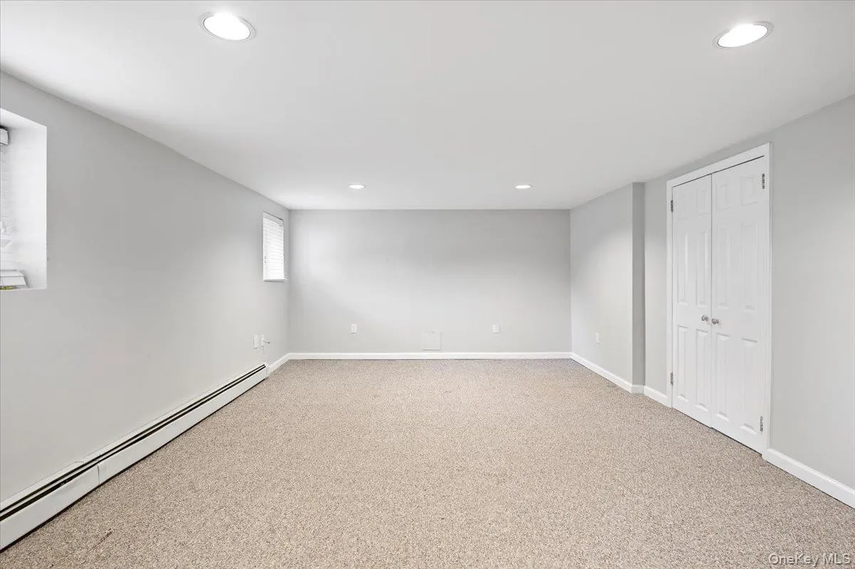 8 Garfield Avenue, Oyster Bay, NY, 2 Bedrooms Bedrooms, 2 Rooms Rooms,1 BathroomBathrooms,Residential Lease,Idx,Garfield,0,938539 8 Garfield Avenue, Oyster Bay, NY, 2 Bedrooms Bedrooms, 2 Rooms Rooms,1 BathroomBathrooms,Residential Lease,Idx,Garfield,0,938539