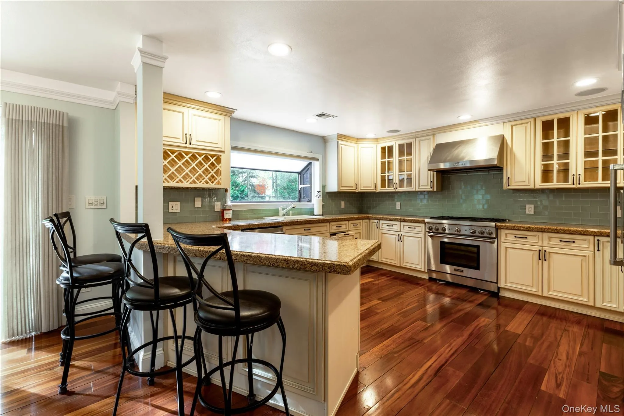 12 Bolton Drive, North Hempstead, NY, 5 Bedrooms Bedrooms, 12 Rooms Rooms,3 BathroomsBathrooms,Residential Lease,Idx,Bolton,0,938580 12 Bolton Drive, North Hempstead, NY, 5 Bedrooms Bedrooms, 12 Rooms Rooms,3 BathroomsBathrooms,Residential Lease,Idx,Bolton,0,938580