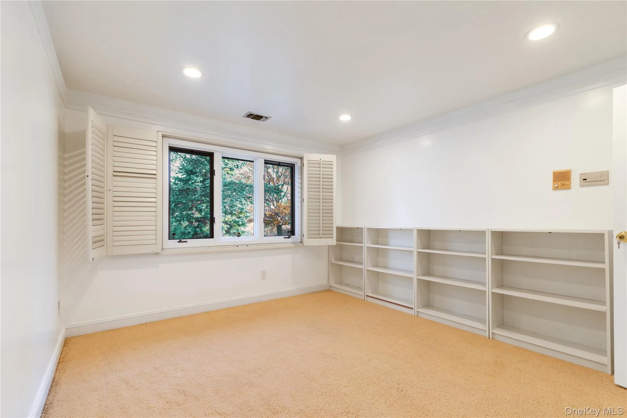 12 Bolton Drive, North Hempstead, NY, 5 Bedrooms Bedrooms, 12 Rooms Rooms,3 BathroomsBathrooms,Residential Lease,Idx,Bolton,0,938580 12 Bolton Drive, North Hempstead, NY, 5 Bedrooms Bedrooms, 12 Rooms Rooms,3 BathroomsBathrooms,Residential Lease,Idx,Bolton,0,938580