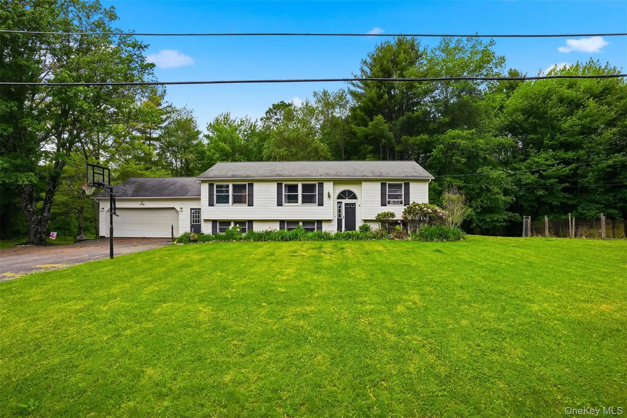 3 Rock Mountain Estates, Rochester, NY, 4 Bedrooms Bedrooms, 10 Rooms Rooms,2 BathroomsBathrooms,Residential,For Rent,Rock Mountain,0,938583 3 Rock Mountain Estates, Rochester, NY, 4 Bedrooms Bedrooms, 10 Rooms Rooms,2 BathroomsBathrooms,Residential,For Rent,Rock Mountain,0,938583