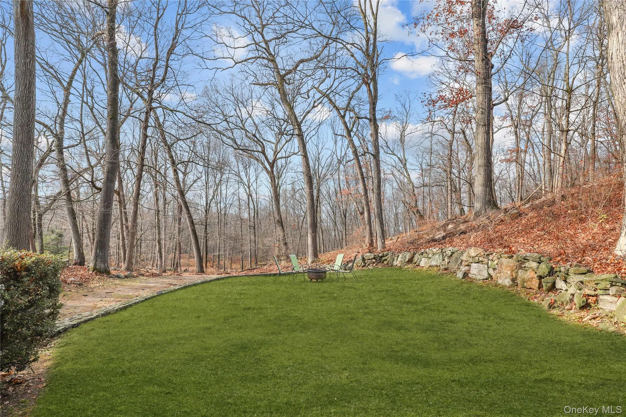 View of side yard View of side yard