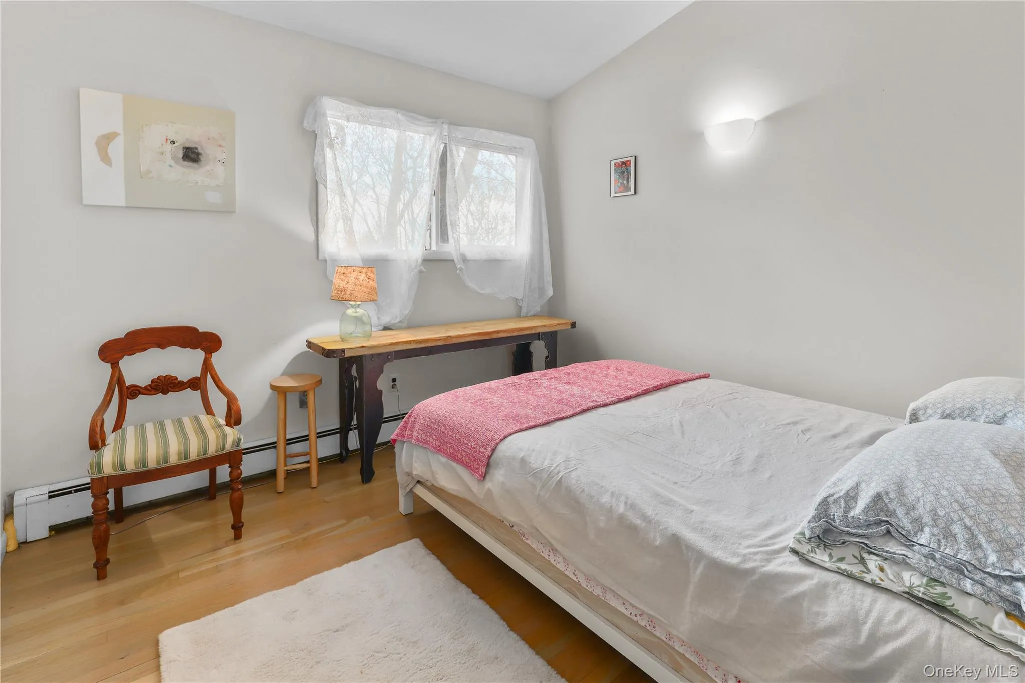 Bedroom with wood floor Bedroom with wood floor