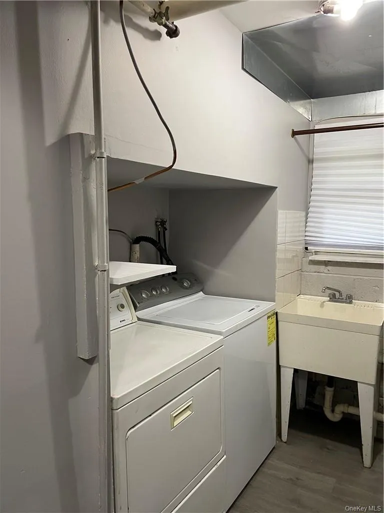 7 Castle Drive, Ramapo, NY, 4 Bedrooms Bedrooms, 7 Rooms Rooms,2 BathroomsBathrooms,Residential Lease,Idx,Castle,0,938637 7 Castle Drive, Ramapo, NY, 4 Bedrooms Bedrooms, 7 Rooms Rooms,2 BathroomsBathrooms,Residential Lease,Idx,Castle,0,938637