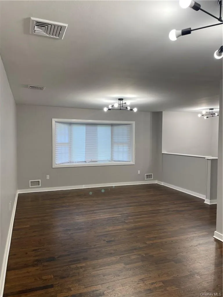 7 Castle Drive, Ramapo, NY, 4 Bedrooms Bedrooms, 7 Rooms Rooms,2 BathroomsBathrooms,Residential Lease,Idx,Castle,0,938637 7 Castle Drive, Ramapo, NY, 4 Bedrooms Bedrooms, 7 Rooms Rooms,2 BathroomsBathrooms,Residential Lease,Idx,Castle,0,938637