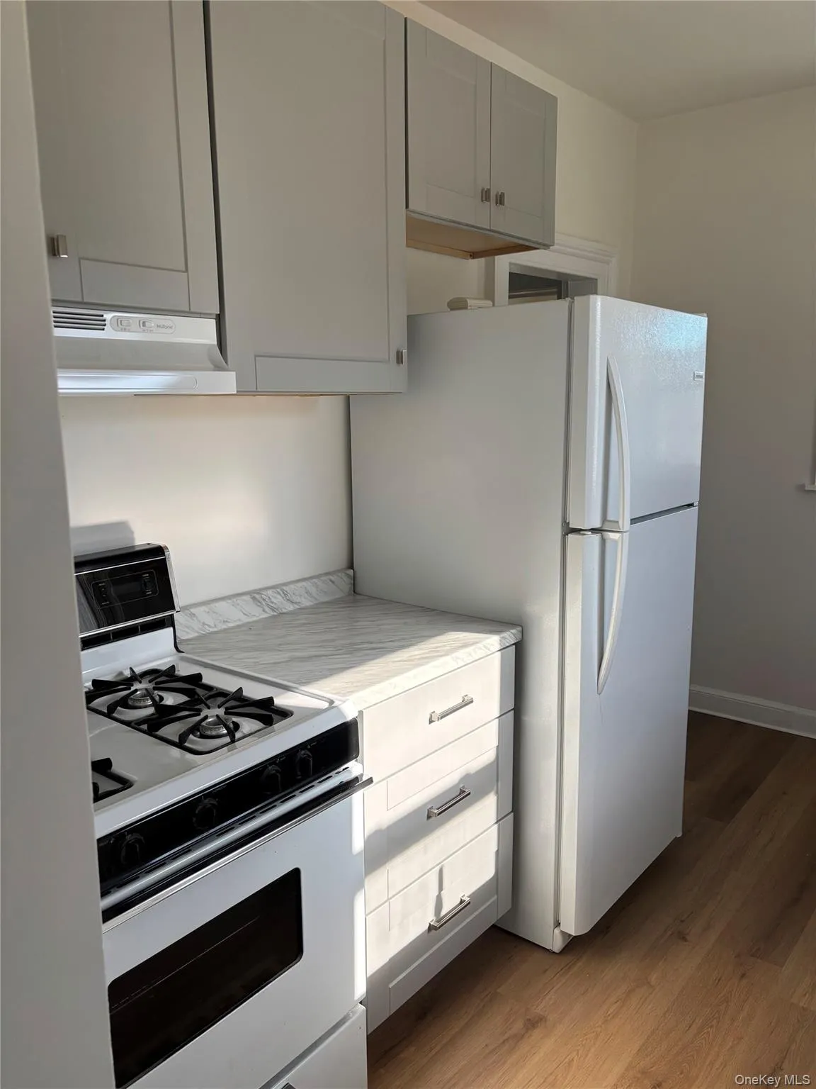 Galley Kitchen w/new cabinetry Galley Kitchen w/new cabinetry