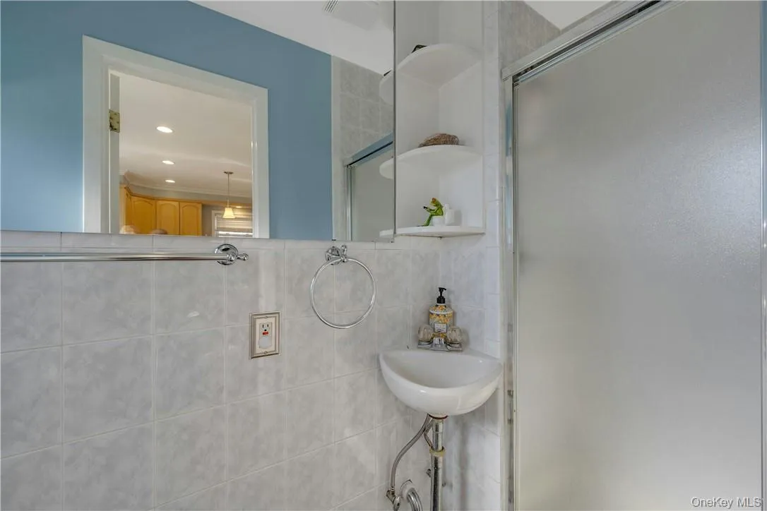 Full bath in Kitchen Full bath in Kitchen