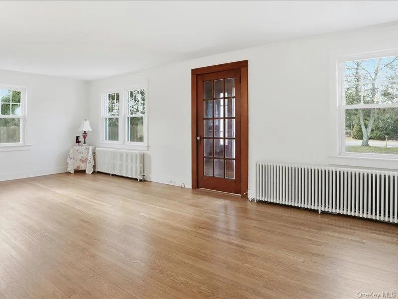 12 Summit Boulevard, Southampton, NY, 3 Bedrooms Bedrooms, 8 Rooms Rooms,2 BathroomsBathrooms,Residential Lease,For Rent,Summit,0,938708 12 Summit Boulevard, Southampton, NY, 3 Bedrooms Bedrooms, 8 Rooms Rooms,2 BathroomsBathrooms,Residential Lease,For Rent,Summit,0,938708