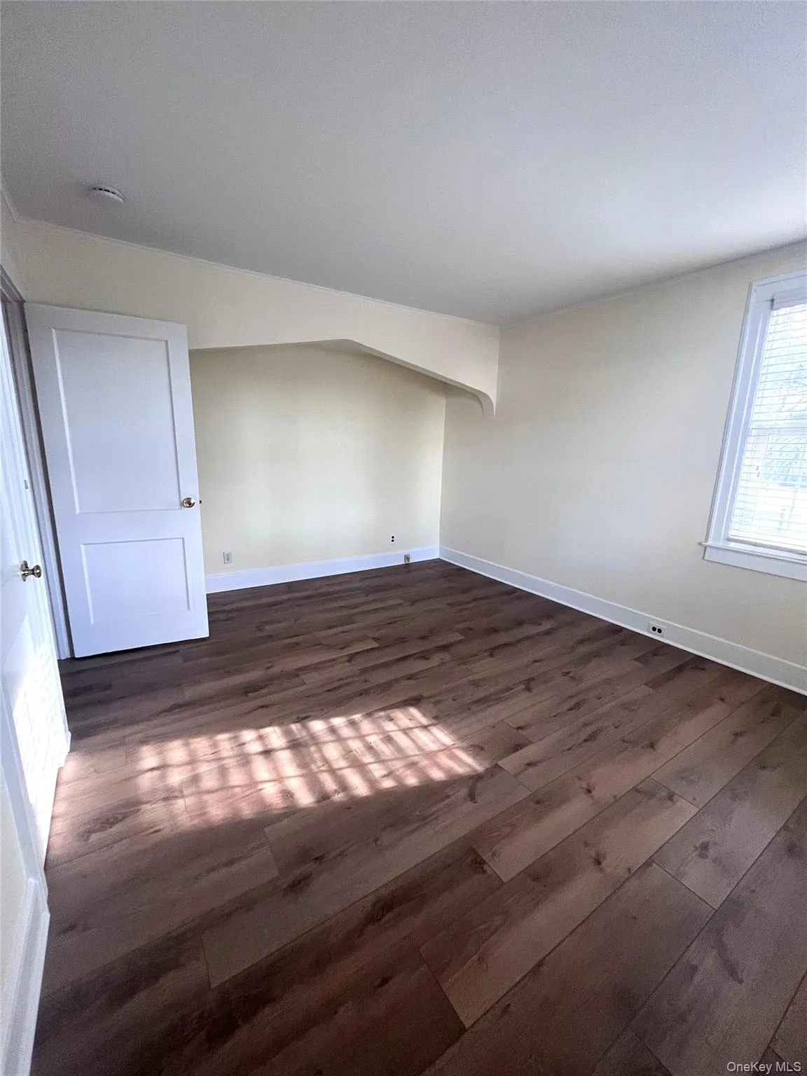 24 Arnold Avenue, West Babylon, NY, 1 Bedroom Bedrooms, 6 Rooms Rooms,1 BathroomBathrooms,Residential Lease,Idx,Arnold,0,938731 24 Arnold Avenue, West Babylon, NY, 1 Bedroom Bedrooms, 6 Rooms Rooms,1 BathroomBathrooms,Residential Lease,Idx,Arnold,0,938731