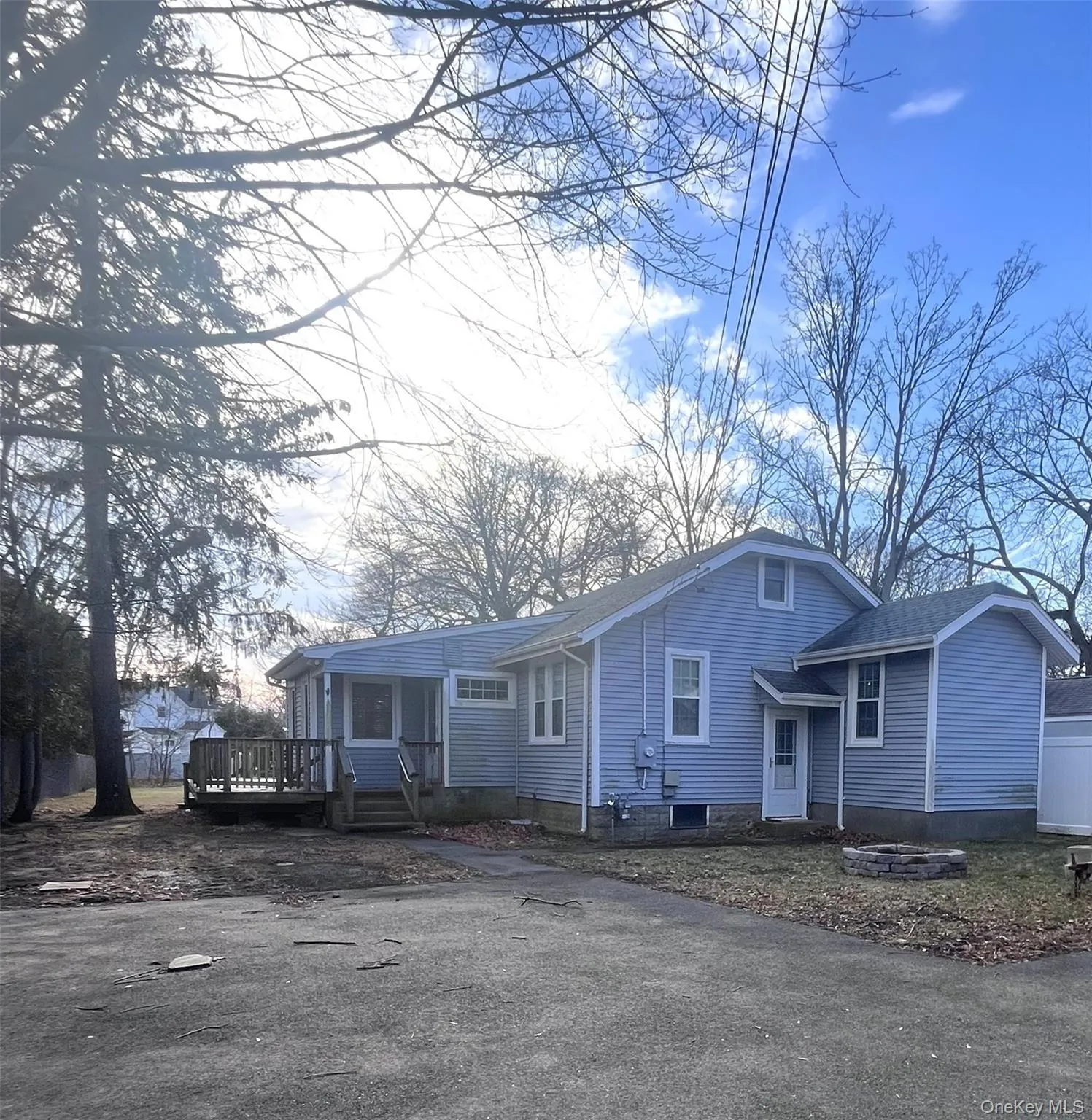 24 A Arnold Avenue, West Babylon, NY, 1 Bedroom Bedrooms, 6 Rooms Rooms,1 BathroomBathrooms,Residential Lease,For Rent,Arnold,0,938731 24 A Arnold Avenue, West Babylon, NY, 1 Bedroom Bedrooms, 6 Rooms Rooms,1 BathroomBathrooms,Residential Lease,For Rent,Arnold,0,938731