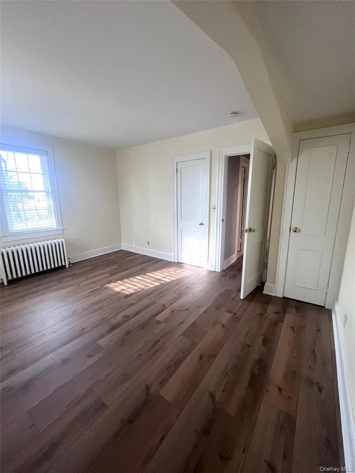 24 Arnold Avenue, West Babylon, NY, 1 Bedroom Bedrooms, 6 Rooms Rooms,1 BathroomBathrooms,Residential Lease,Idx,Arnold,0,938731 24 Arnold Avenue, West Babylon, NY, 1 Bedroom Bedrooms, 6 Rooms Rooms,1 BathroomBathrooms,Residential Lease,Idx,Arnold,0,938731