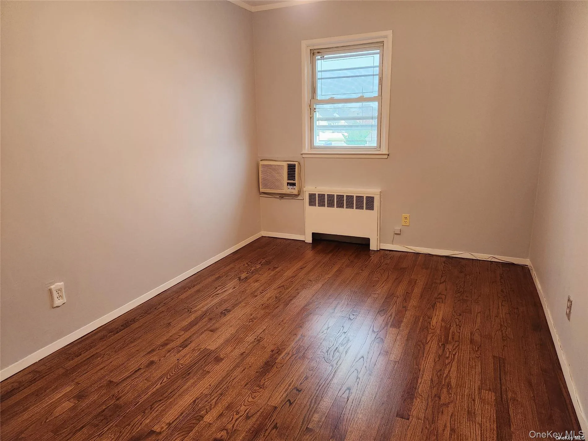 3418 Oceanside Road, Hempstead, NY, 4 Bedrooms Bedrooms, 8 Rooms Rooms,2 BathroomsBathrooms,Residential Lease,Idx,Oceanside,0,938781 3418 Oceanside Road, Hempstead, NY, 4 Bedrooms Bedrooms, 8 Rooms Rooms,2 BathroomsBathrooms,Residential Lease,Idx,Oceanside,0,938781