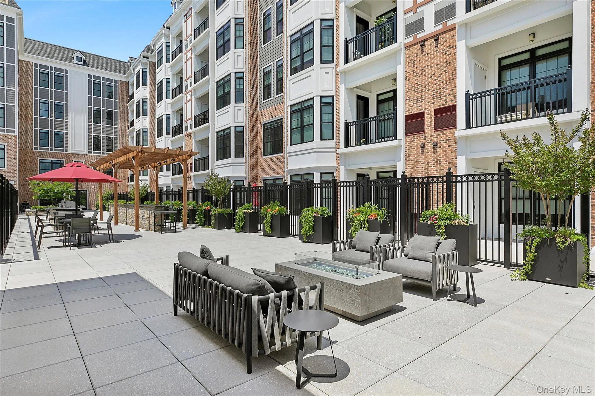 695 Merrick Avenue, North Hempstead, NY, 3 Bedrooms Bedrooms, 7 Rooms Rooms,3 BathroomsBathrooms,Residential Lease,Idx,Merrick,0,938862 695 Merrick Avenue, North Hempstead, NY, 3 Bedrooms Bedrooms, 7 Rooms Rooms,3 BathroomsBathrooms,Residential Lease,Idx,Merrick,0,938862