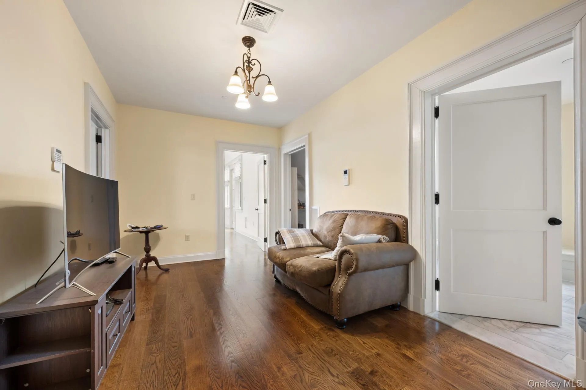 5041 Goodridge Avenue, New York, NY, 6 Bedrooms Bedrooms, 25 Rooms Rooms,6 BathroomsBathrooms,Residential Sale,For Rent,Goodridge,0,938874 5041 Goodridge Avenue, New York, NY, 6 Bedrooms Bedrooms, 25 Rooms Rooms,6 BathroomsBathrooms,Residential Sale,For Rent,Goodridge,0,938874