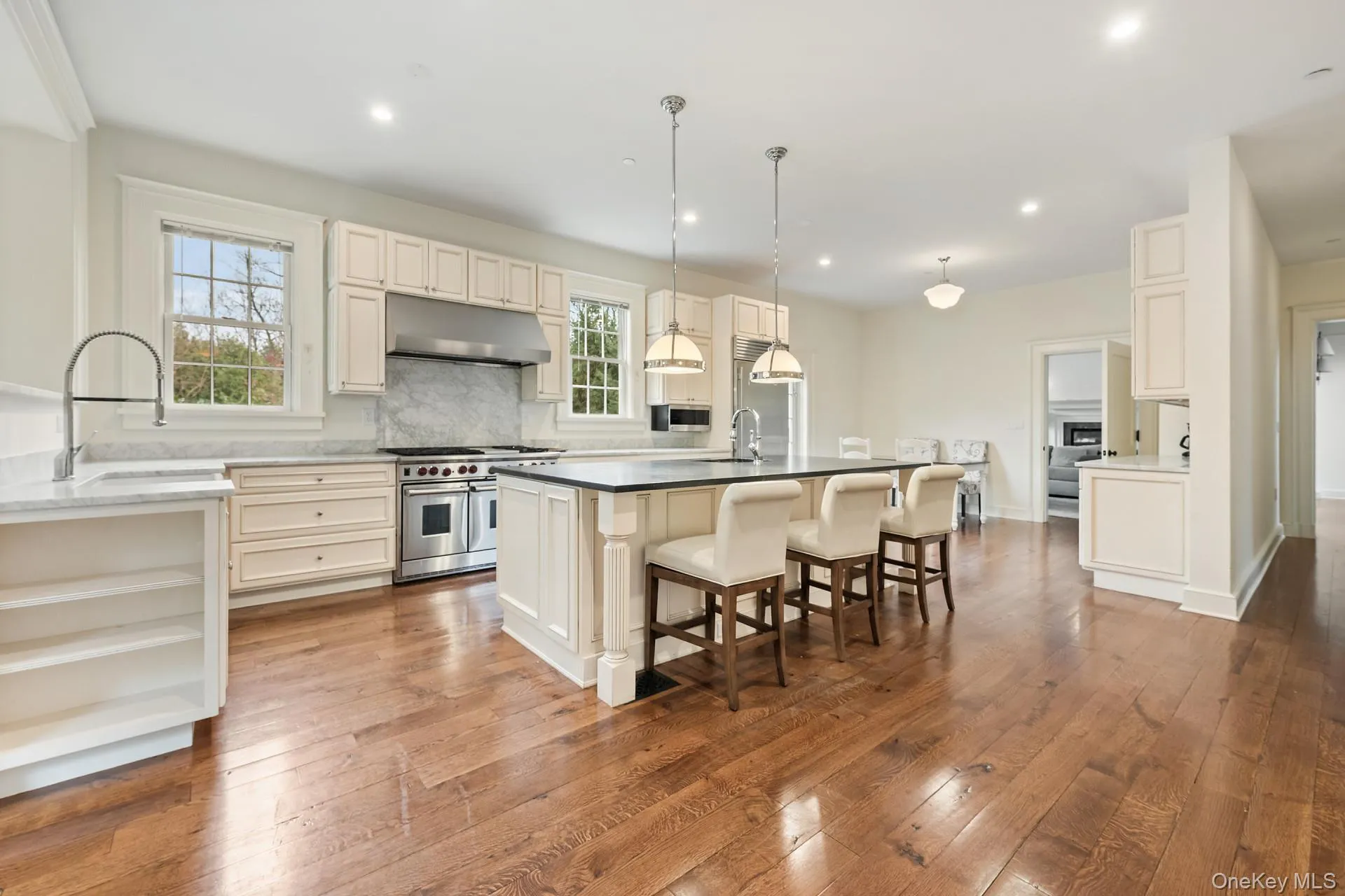 5020 Grosvenor Avenue, New York, NY, 8 Bedrooms Bedrooms, 24 Rooms Rooms,6 BathroomsBathrooms,Residential Sale,For Rent,Grosvenor,0,938886 5020 Grosvenor Avenue, New York, NY, 8 Bedrooms Bedrooms, 24 Rooms Rooms,6 BathroomsBathrooms,Residential Sale,For Rent,Grosvenor,0,938886