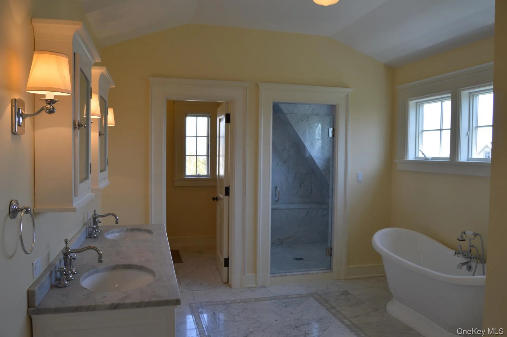 5020 Grosvenor Avenue, New York, NY, 8 Bedrooms Bedrooms, 24 Rooms Rooms,6 BathroomsBathrooms,Residential Sale,For Rent,Grosvenor,0,938886 5020 Grosvenor Avenue, New York, NY, 8 Bedrooms Bedrooms, 24 Rooms Rooms,6 BathroomsBathrooms,Residential Sale,For Rent,Grosvenor,0,938886