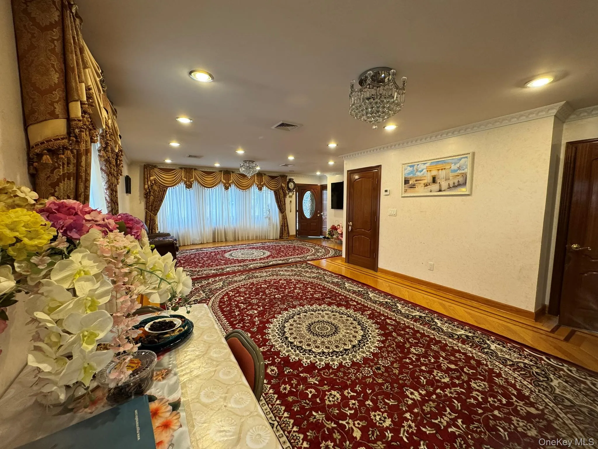 109-04 Myrtle Avenue, New York, NY, 2 Bedrooms Bedrooms, 5 Rooms Rooms,1 BathroomBathrooms,Residential Lease,Idx,Myrtle,0,938888 109-04 Myrtle Avenue, New York, NY, 2 Bedrooms Bedrooms, 5 Rooms Rooms,1 BathroomBathrooms,Residential Lease,Idx,Myrtle,0,938888