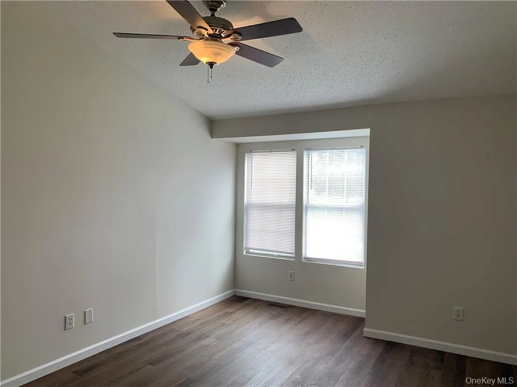 3607 Whispering Hills, Chester Town, NY, 2 Bedrooms Bedrooms, 5 Rooms Rooms,1 BathroomBathrooms,Residential Lease,Idx,Whispering,0,938927 3607 Whispering Hills, Chester Town, NY, 2 Bedrooms Bedrooms, 5 Rooms Rooms,1 BathroomBathrooms,Residential Lease,Idx,Whispering,0,938927