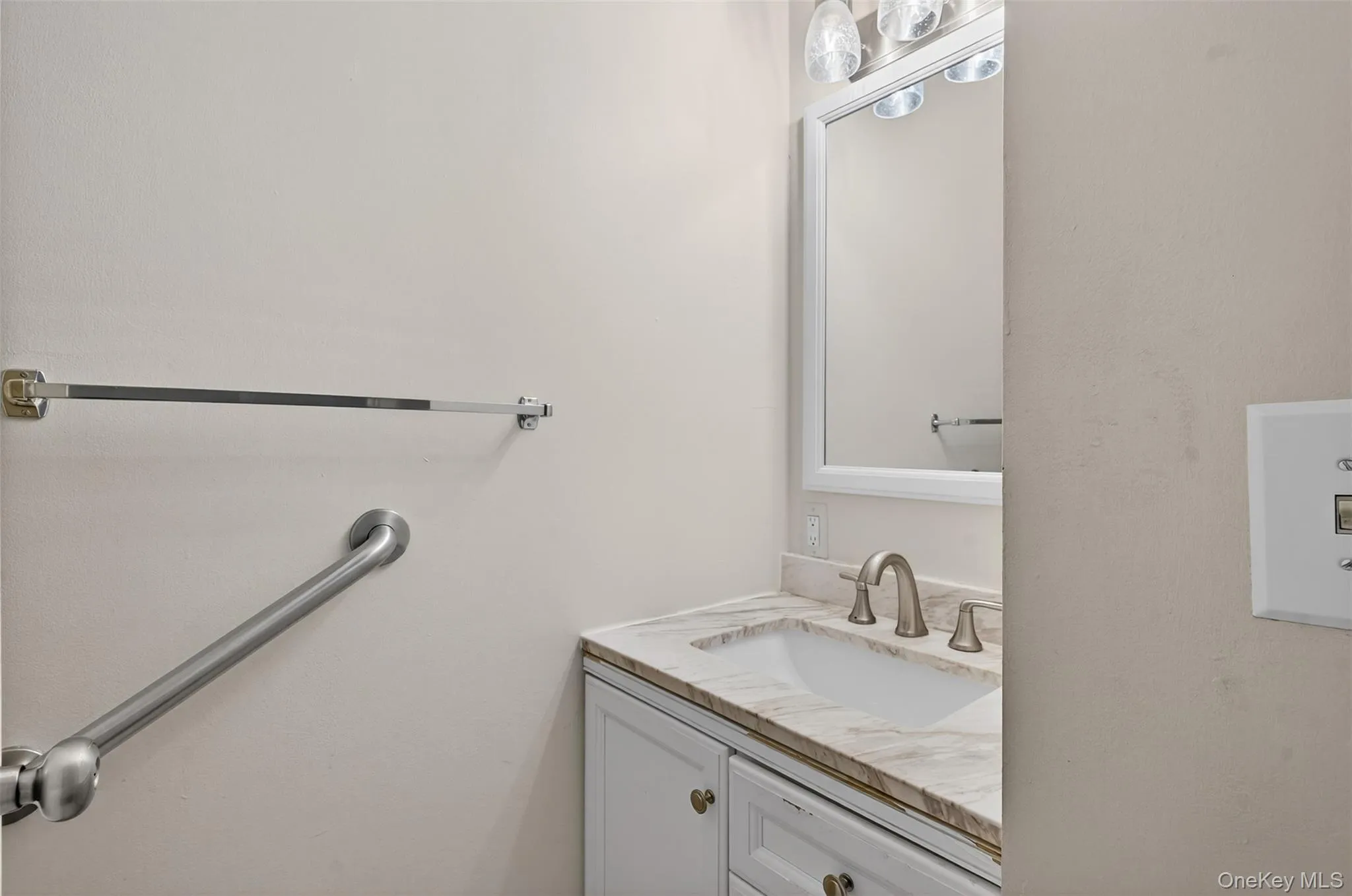 Bathroom with vanity Bathroom with vanity