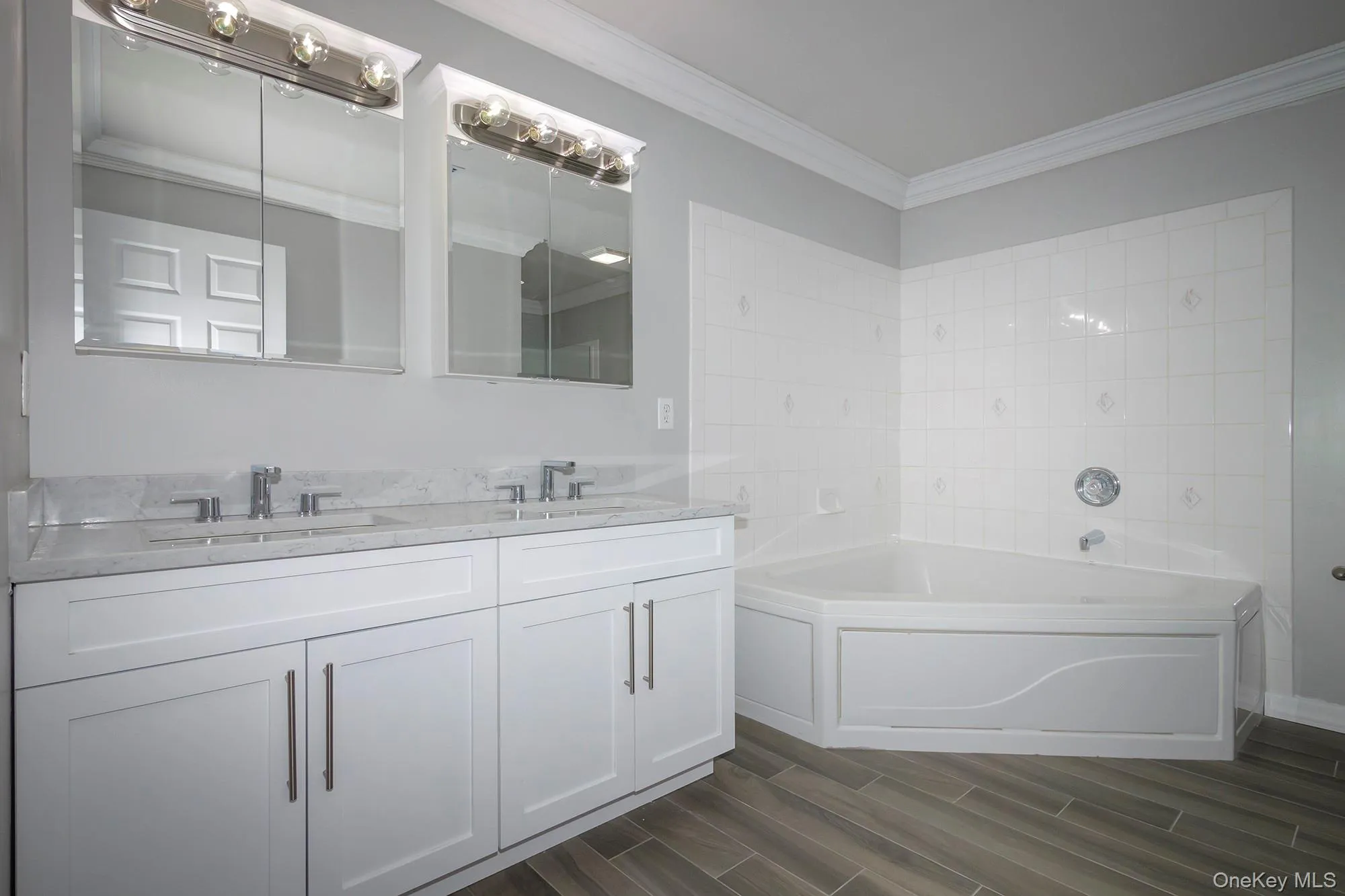 82 Village Green Drive, Brookhaven, NY, 2 Bedrooms Bedrooms, 6 Rooms Rooms,2 BathroomsBathrooms,Residential Lease,Idx,Village Green,0,938977 82 Village Green Drive, Brookhaven, NY, 2 Bedrooms Bedrooms, 6 Rooms Rooms,2 BathroomsBathrooms,Residential Lease,Idx,Village Green,0,938977