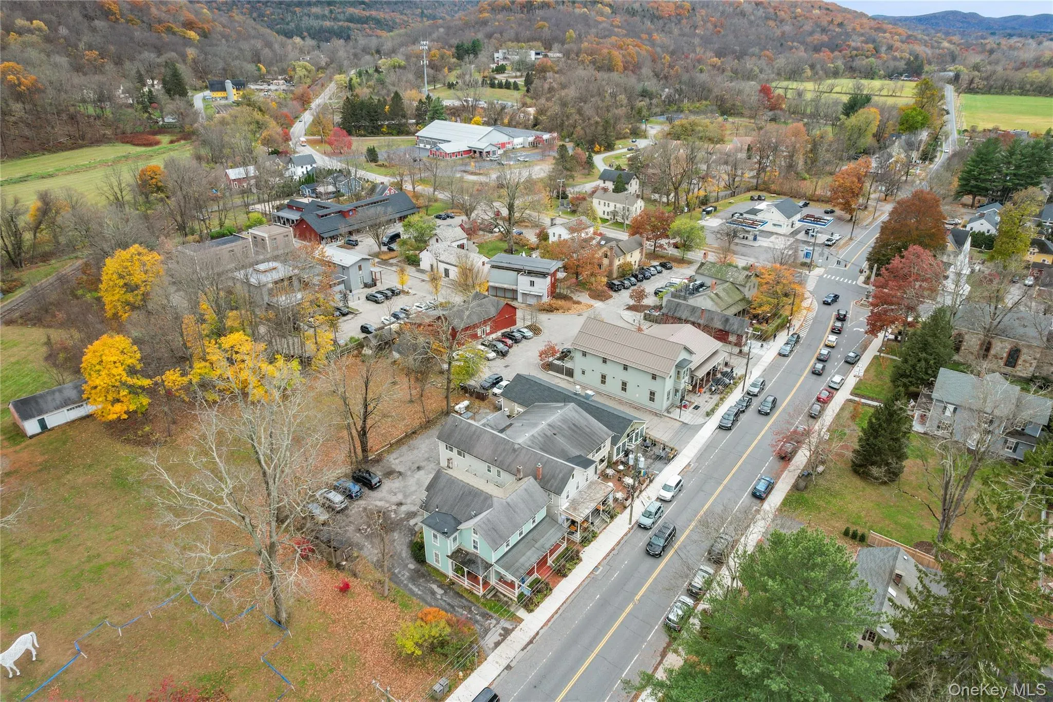 Aerial overview of property's location Aerial overview of property's location